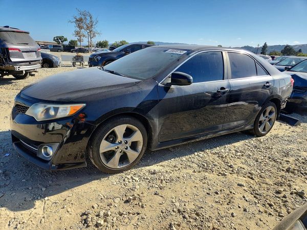 2014 TOYOTA CAMRY — DSFA — Front 3/4