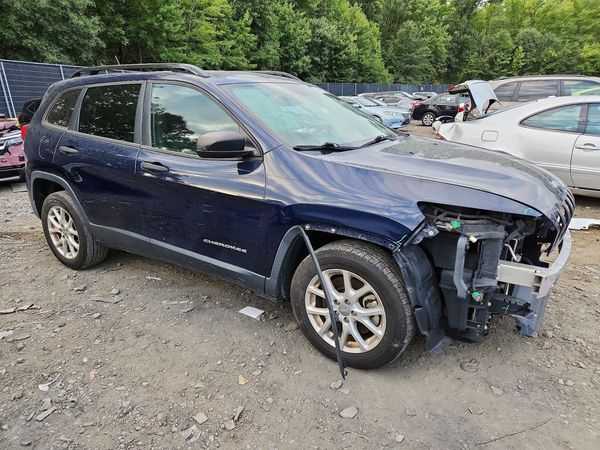 2015 JEEP CHEROKEE Sport — Passenger 3/4