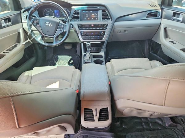 2016 HYUNDAI SONATA