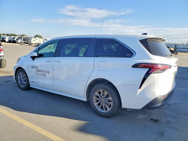 2021 TOYOTA SIENNA — DSRA