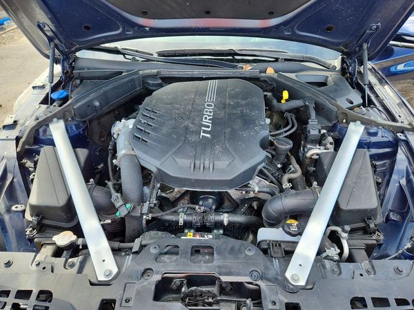 2023 GENESIS G70