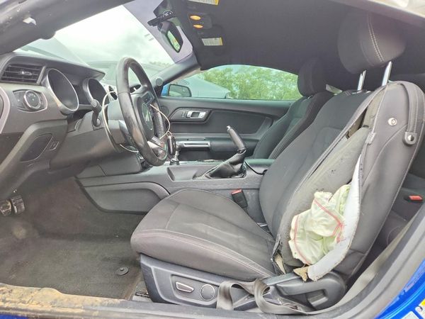 2018 FORD MUSTANG — DENT