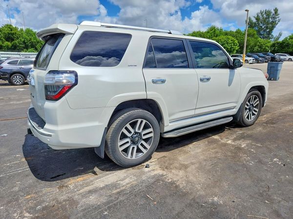2021 TOYOTA 4RUNNER Limited