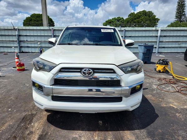 2021 TOYOTA 4RUNNER Limited