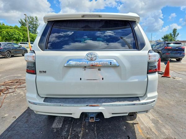 2021 TOYOTA 4RUNNER Limited