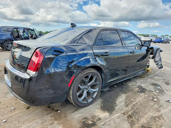 2020 CHRYSLER 300 — PSRA