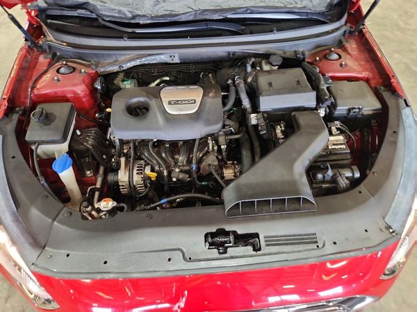 2018 HYUNDAI SONATA SE, Eco — Engine bay