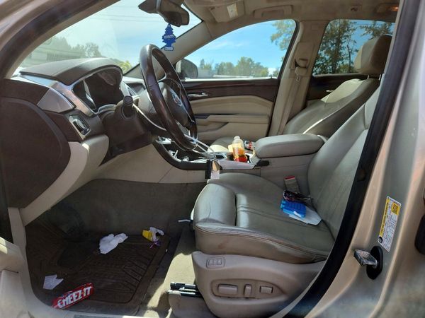 2013 CADILLAC SRX Luxury — DENT