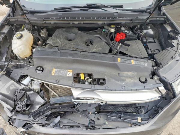 2018 FORD EDGE — Engine bay