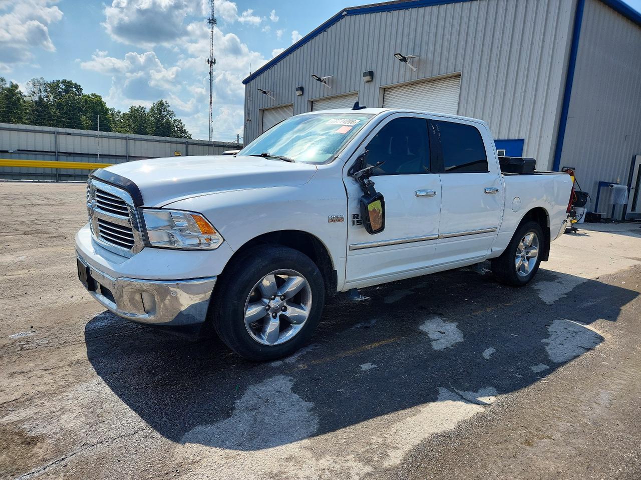 2016 RAM 1500 — Front 3/4