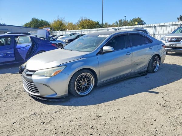 2015 TOYOTA CAMRY — DIRF