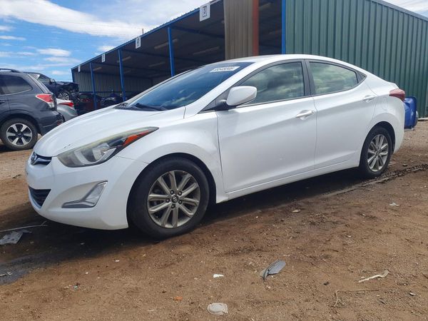 2016 HYUNDAI ELANTRA — Front 3/4