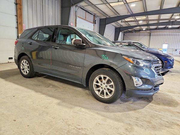2018 CHEVROLET EQUINOX LS — Passenger 3/4