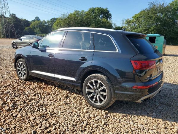 2017 AUDI Q7 quattro Premium Plus