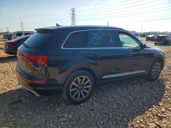 2017 AUDI Q7 quattro Premium Plus