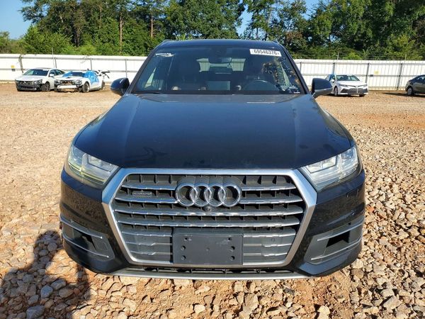 2017 AUDI Q7 quattro Premium Plus