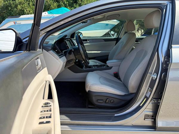 2019 HYUNDAI SONATA