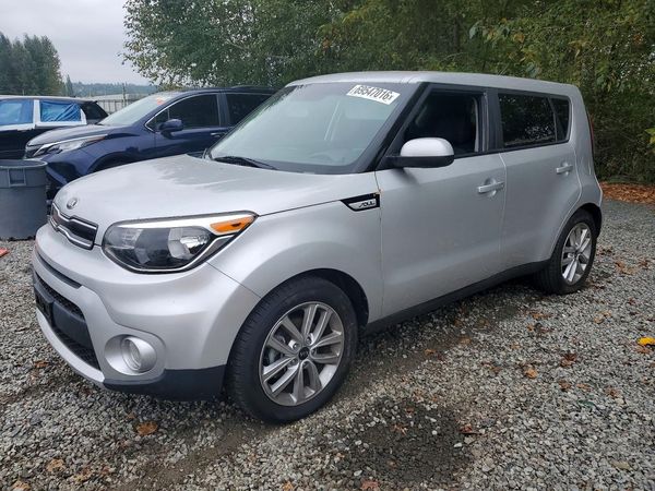 2018 KIA SOUL — Front 3/4