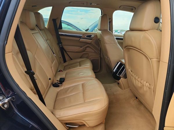 2012 PORSCHE CAYENNE — PSRS