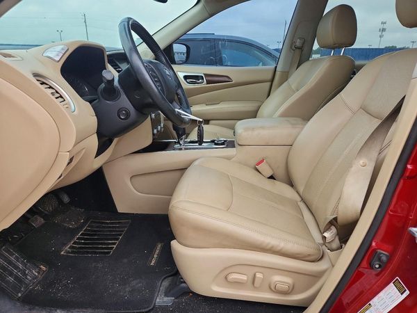 2018 NISSAN PATHFINDER — DENT