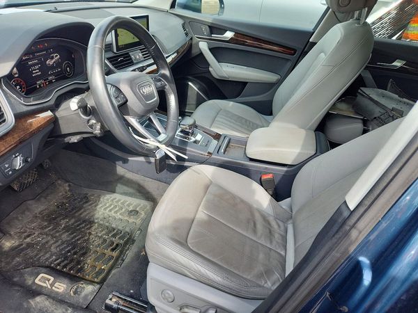 2018 AUDI Q5 quattro Premium Plus — DENT