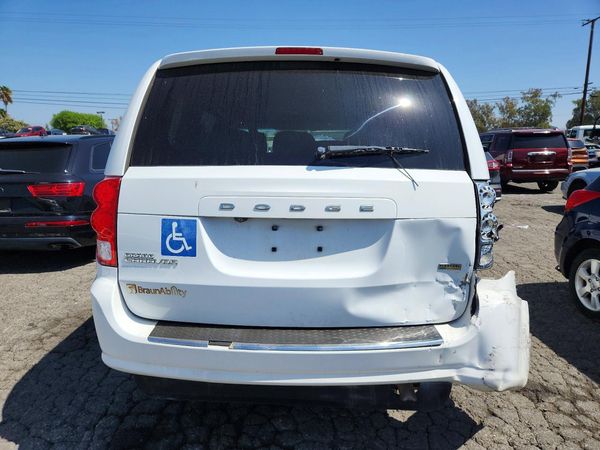 2017 DODGE GRAND CARAVAN SE, SXT, Express — DIRR