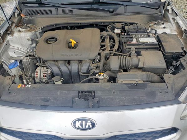 2019 KIA FORTE — Engine bay