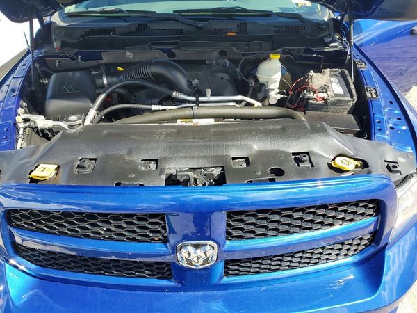 2014 RAM 1500 — Engine bay