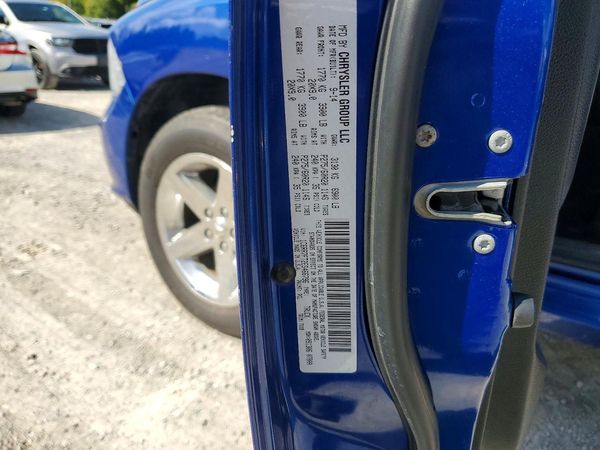 2014 RAM 1500 — VINS
