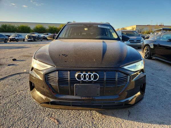 2021 AUDI E-TRON — DIRF