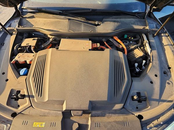 2021 AUDI E-TRON — Engine bay