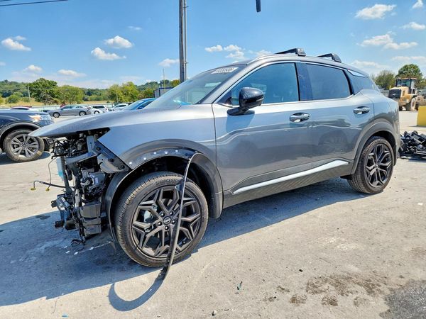 2019 NISSAN KICKS — Front 3/4