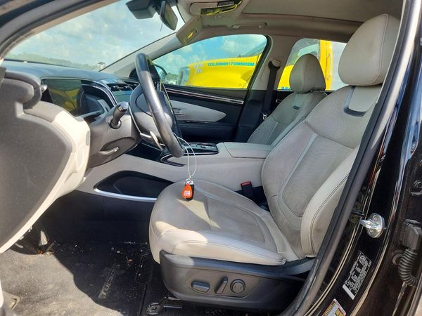 2023 HYUNDAI TUCSON — DENT