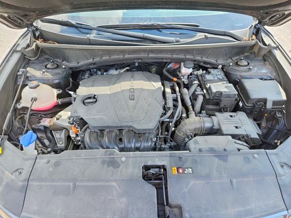 2023 HYUNDAI TUCSON — Engine bay