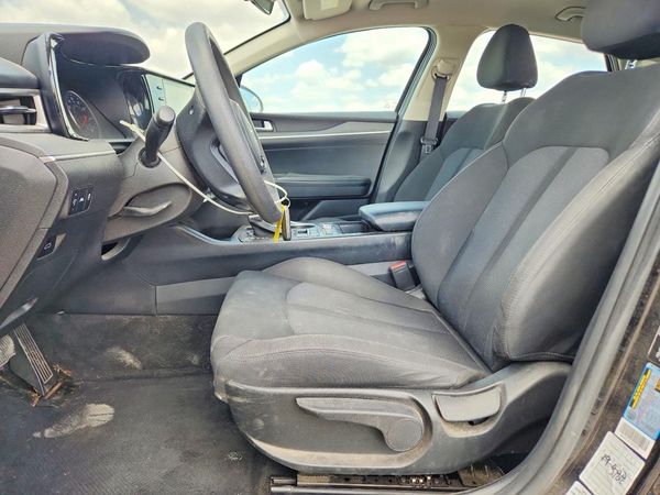 2022 KIA K5 — DENT
