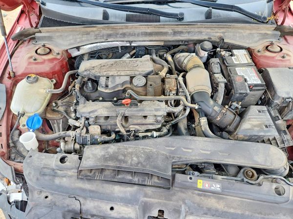 2021 KIA K5 EX — Engine bay