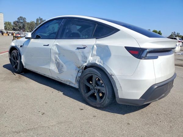 2026 TESLA MODEL Y — DSRA