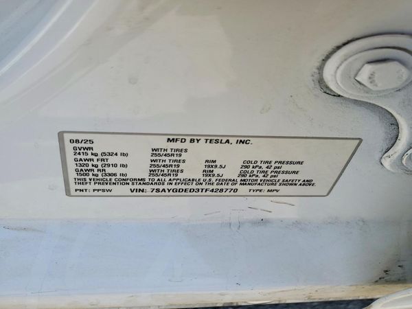 2026 TESLA MODEL Y — VINS