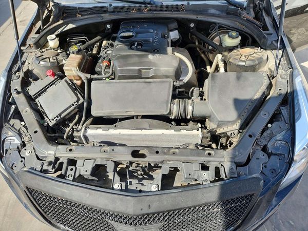 2015 CADILLAC ATS — Engine bay