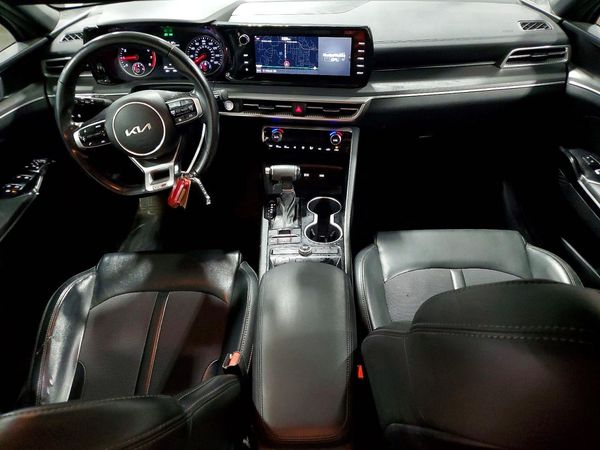 2022 KIA K5 GT-Line — CKPT