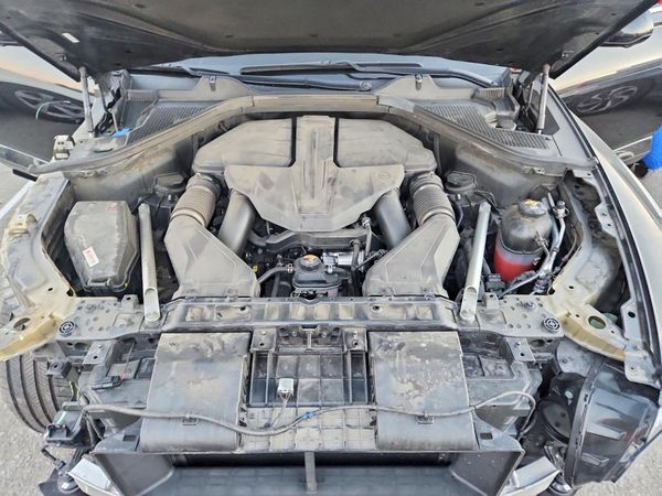 2024 GENESIS GV80 — Engine bay