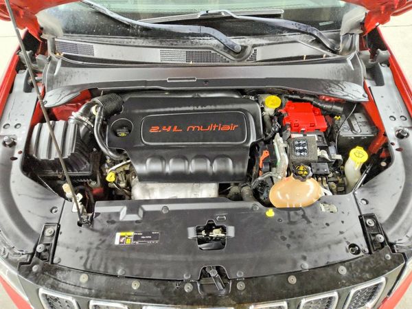 2020 JEEP COMPASS Sport — Engine bay