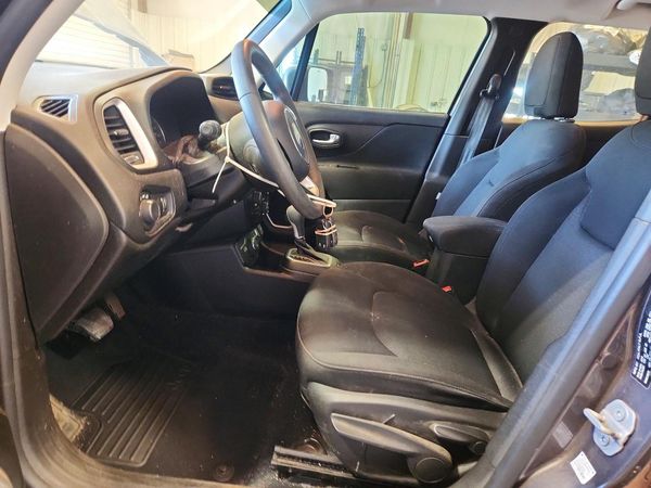 2019 JEEP RENEGADE Sport — DENT