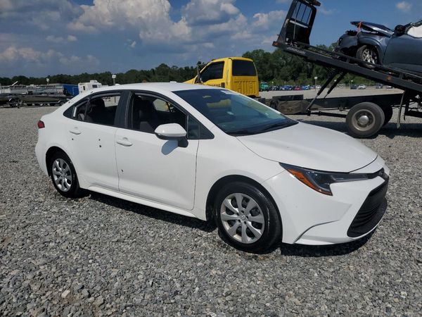 2024 TOYOTA COROLLA