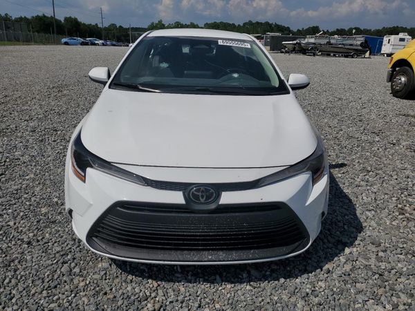 2024 TOYOTA COROLLA