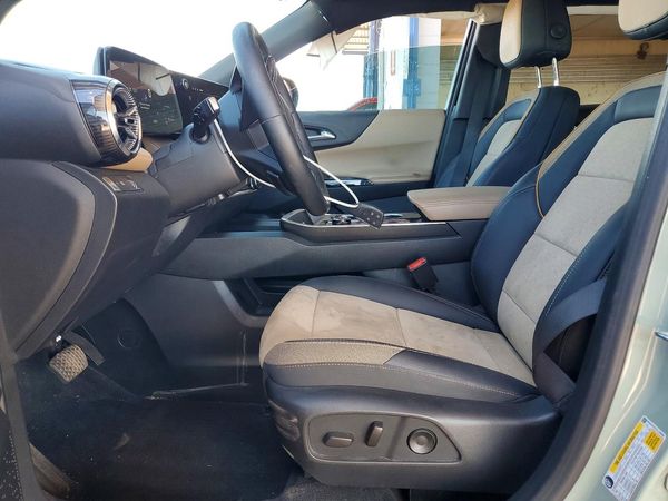 2026 CHEVROLET EQUINOX Active — DENT