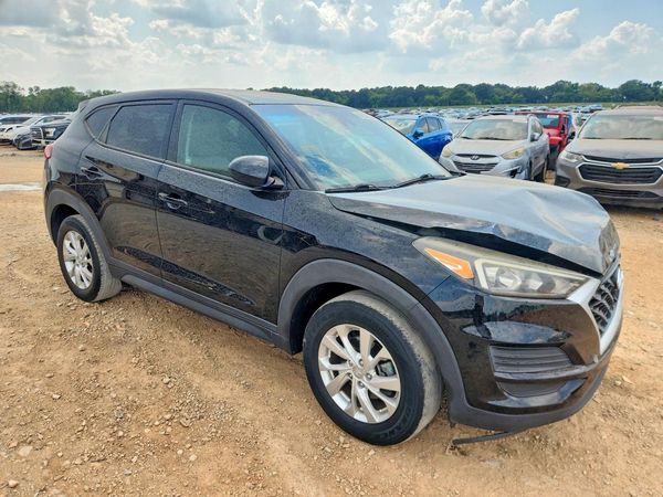 2019 HYUNDAI TUCSON SE — Passenger 3/4