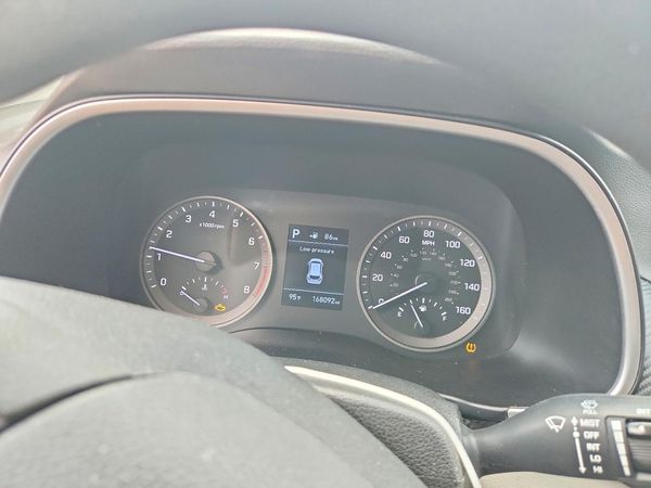 2019 HYUNDAI TUCSON SE — ODOM