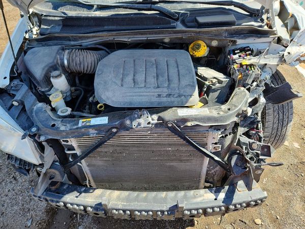 2020 DODGE GRAND CARAVAN SE — Engine bay
