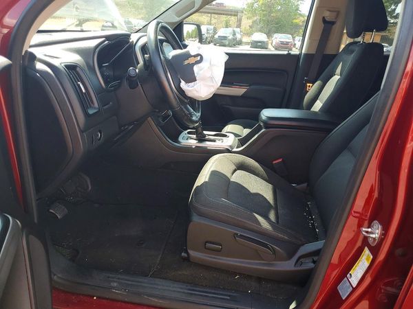 2017 CHEVROLET COLORADO LT — DENT